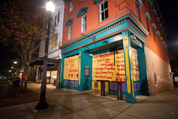 Florence toca tierra en la costa sureste de EEUU como huracán de categoría 1