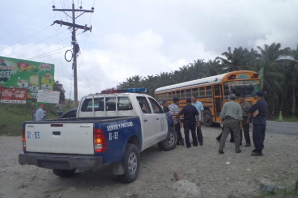 Dentro de bus matan a dos comerciantes en el norte de Honduras