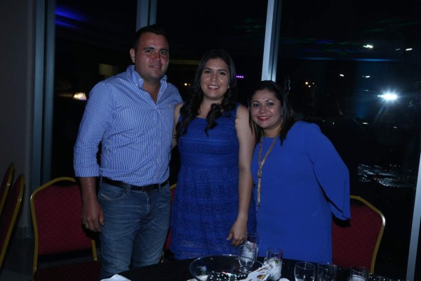 El cumpleaños de Roberto Holliday Erazo