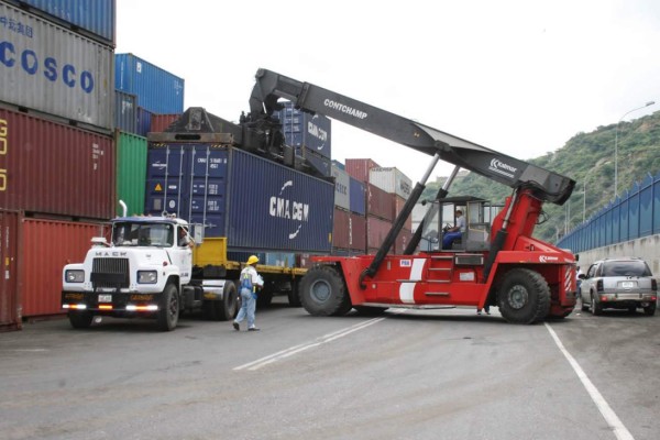 Empresarios de CA insisten en modernizar aduanas