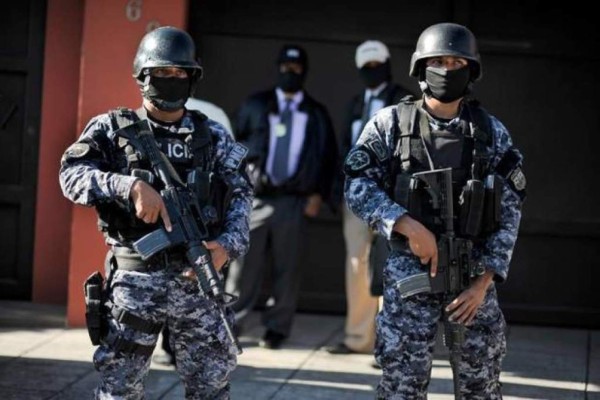 El Salvador refuerza seguridad por amenazas de las maras