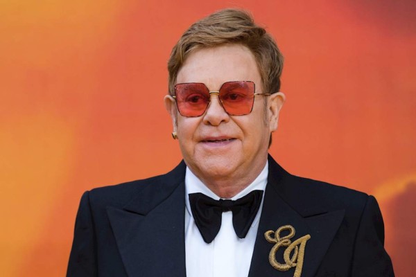 Elton John habla de su terror a morir sin ver crecer a sus hijos
