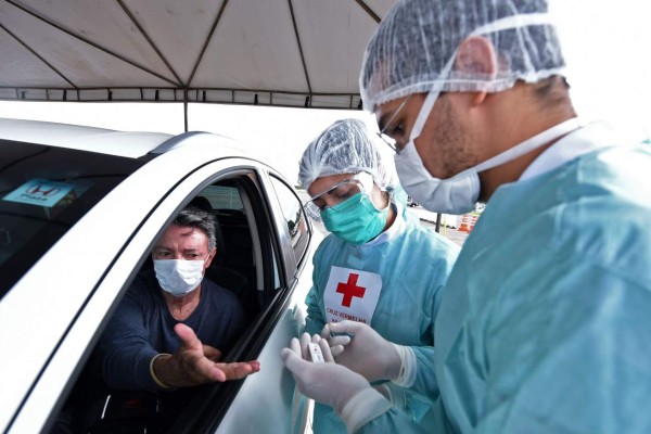 Brasil supera las 5,900 muertes por coronavirus, con mas de 85,000 contagios