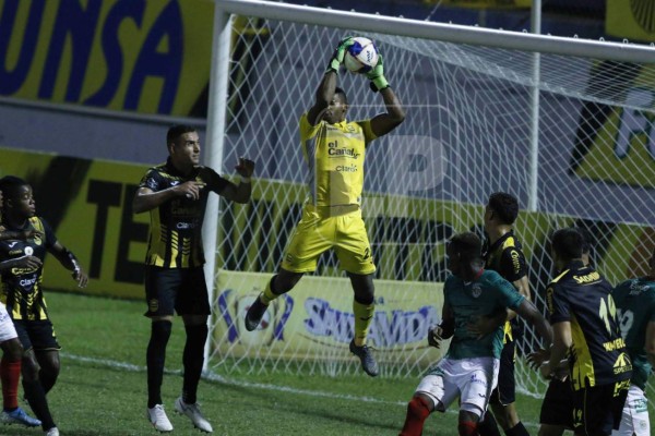 Real España y Marathón empataron en intenso clásico sampedrano