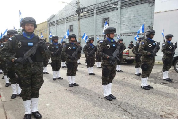 Estudiantes de San Pedro Sula, ovacionados por sus acrobacias
