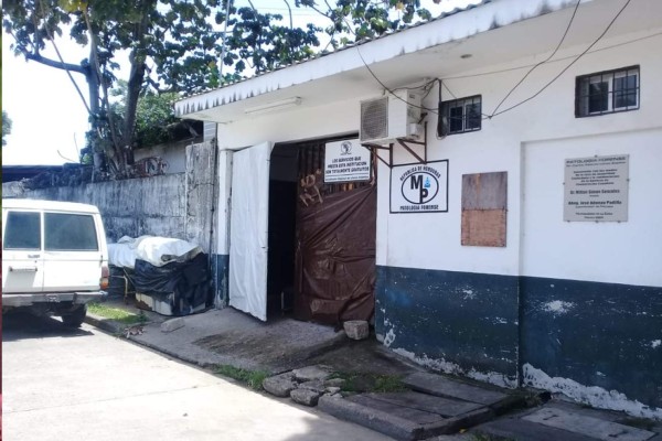 Machetean a mujer tras una discusión con un concuño en Atlántida