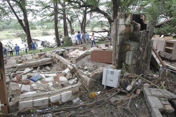 Tormentas en Texas dejan diez muertos y varios desaparecidos