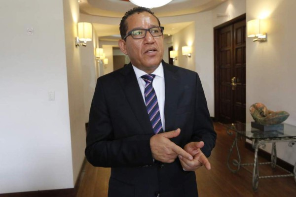 Maccih debe evitar que continúe corrupción en el Poder Judicial: AJD  