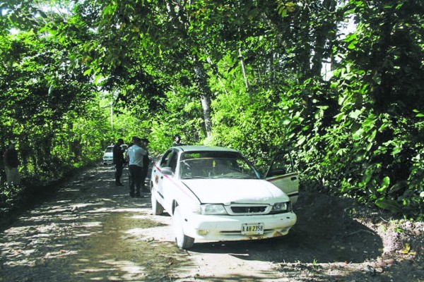 A balazos le quitan la vida a un taxista en Tela