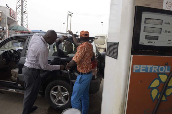 Opep prevé 'déficit” de petróleo en 2017