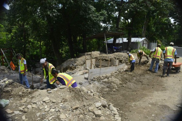 Puente peatonal beneficiará a más de 1,200 habitantes