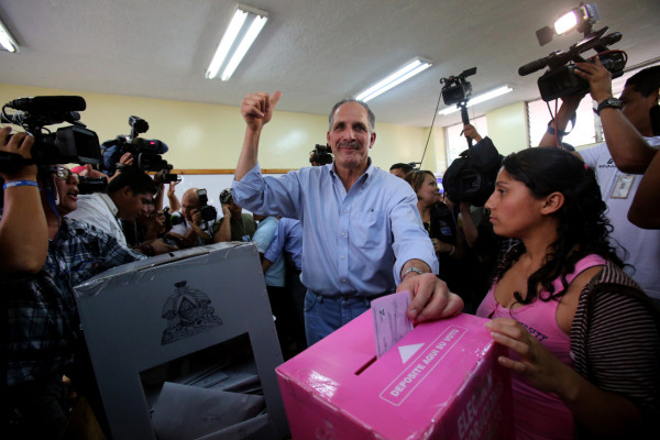 Nasry Asfura aumenta ventaja nacionalista en Tegucigalpa