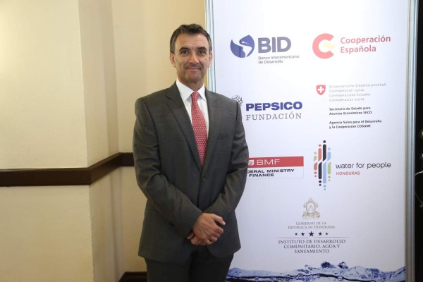 Proyecto piloto de agua beneficiará a más de 1,860 hondureños