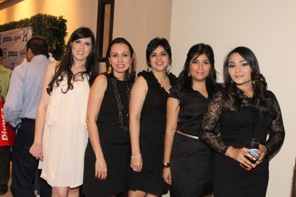 Diunsa presenta la camiseta oficial de la Selección Nacional de Honduras