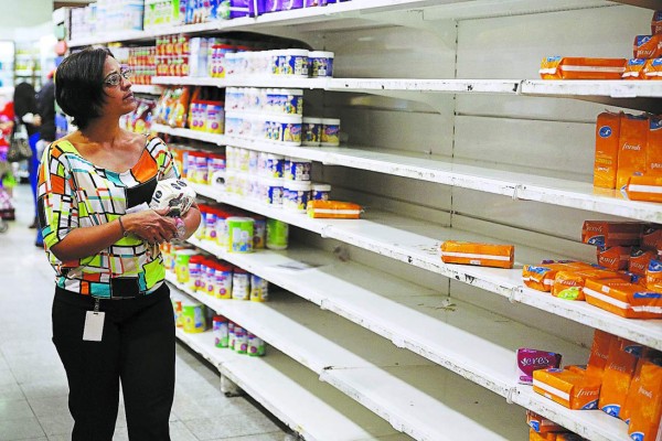 Hondureña relata su odisea por la escasez en Venezuela