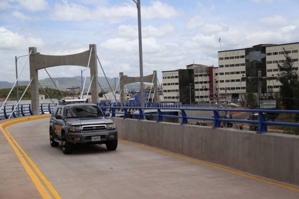 Alcaldía de Tegucigalpa habilita otro paso aéreo