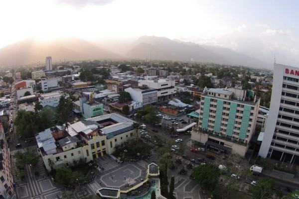 Actualizan ordenanza de zonificación para asegurar un crecimiento ordenado