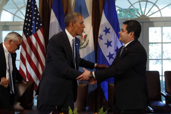 Obama ofrece revisar casos de menores, pero no en EUA