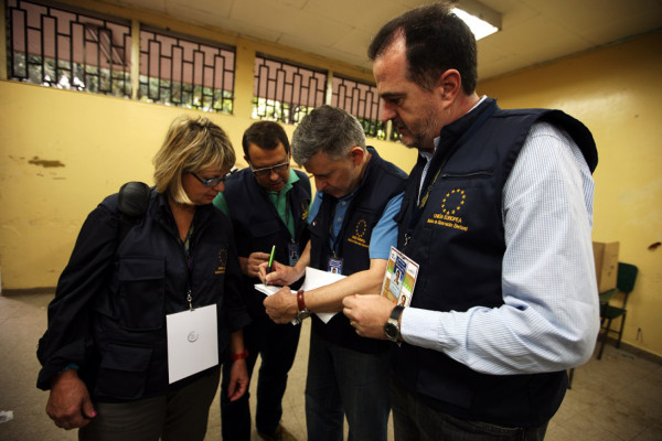 Fervor catracho en las calles por desarrollo de elecciones en Honduras