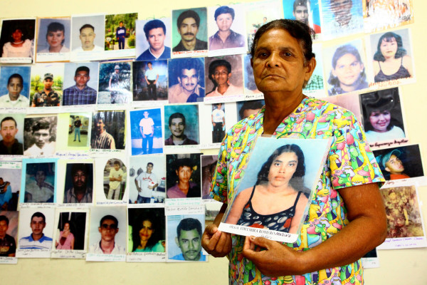 Caravana de madres hondureñas sale hoy para México en busca de sus hijos