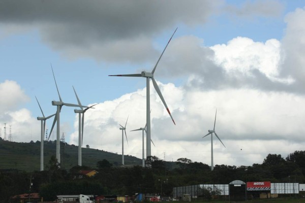 Empresas españolas construirán un parque eólico en Honduras