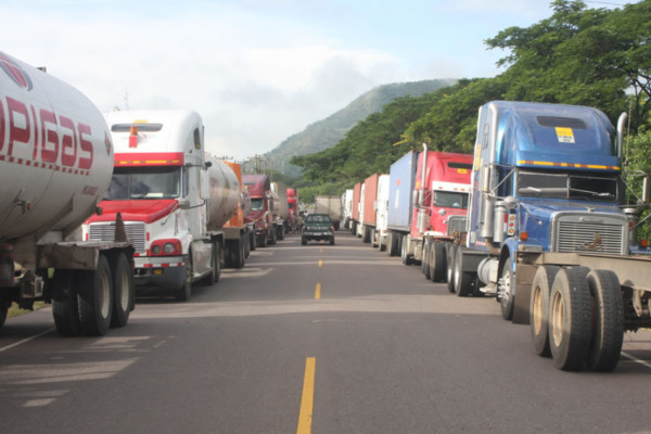 Sieca: tasa de $18 en aduanas viola tratados