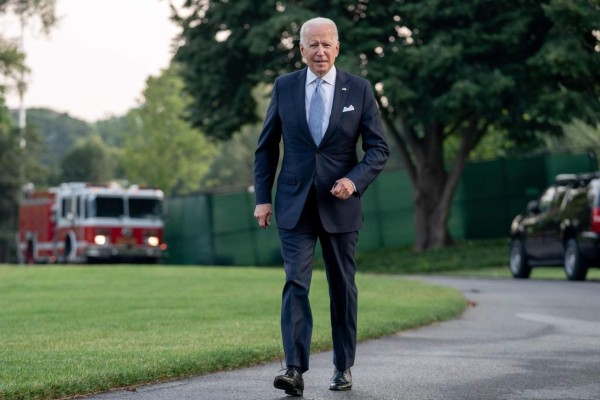 Biden aboga por aprobar la reforma migratoria solo con votos demócratas