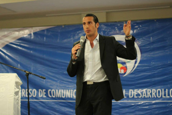 Analizarán los retos del periodismo 2.0