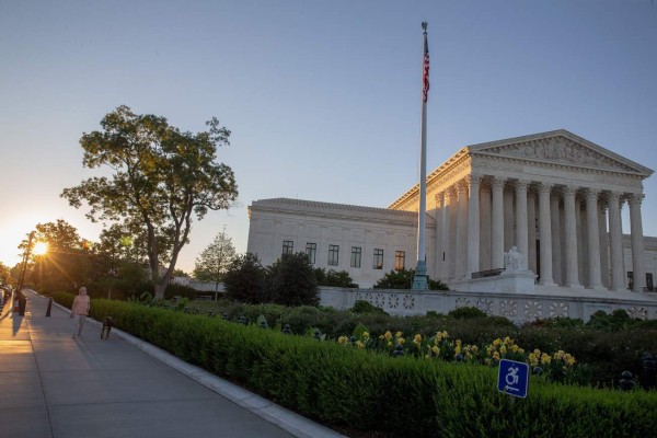 Trump hará crucial nominación de nuevo juez de la Corte Suprema