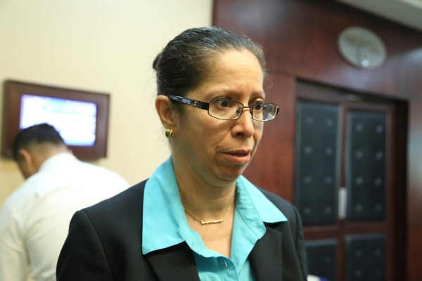 Convivienda aprueba adelanto de L90,000 para 10,000 casas