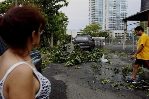 Presos limpiarán carreteras afectadas por huracán Irma en Puerto Rico