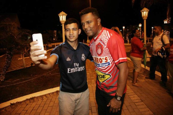 En España recuerdan las grandes actuaciones de Pavón