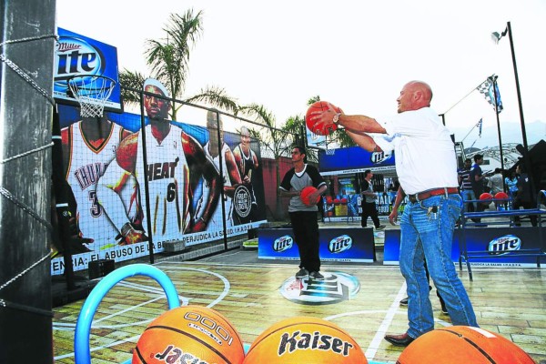 Miller Lite Experience 2014