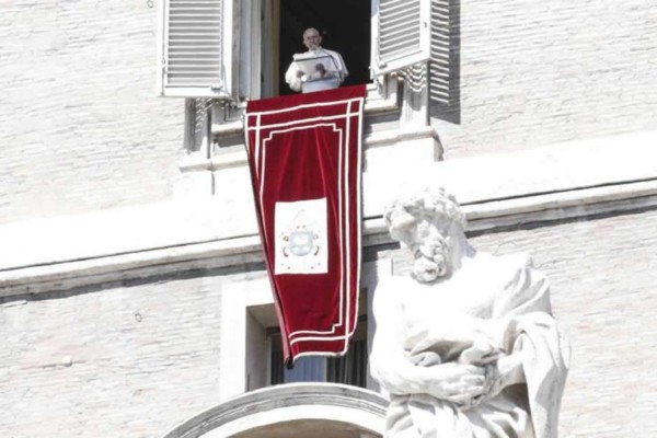 El Papa refuerza las leyes contra el abuso de menores en el Vaticano