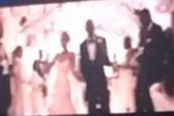 Beyonce y Jay Z revelan video de su boda (Fotos y video)