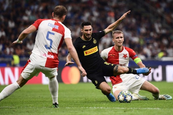 Video: El Inter de Milán no pudo ante el Slavia Praga en el inicio de la Champions League