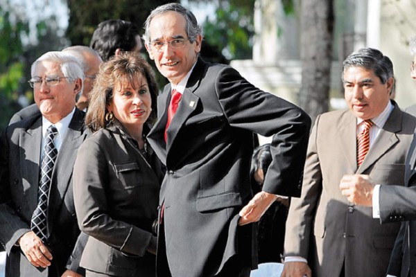 Indecisión de Colom para definir gabinete