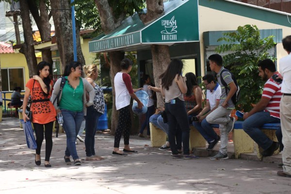 Crisis en la Universidad sigue en 'punto muerto”