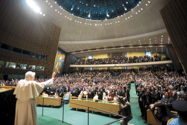 El papa da respaldo espiritual a clero de Estados Unidos tras escándalo por pedofilia