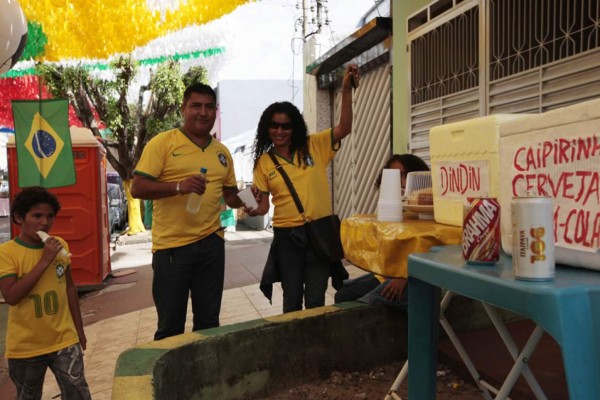 Calor y turistas esperan a Honduras en Manaos