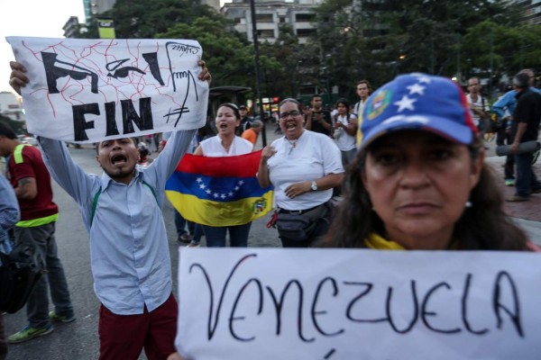 Venezuela: Veinte países piden reunión de OEA para resolver crisis