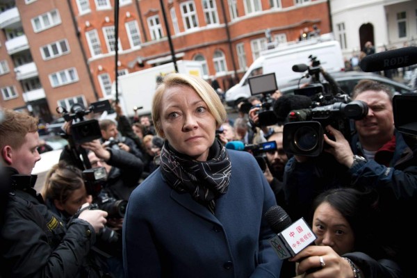 Assange, interrogado por la justicia en la embajada de Ecuador en Londres