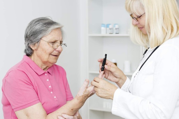 Poca educación en apego a tratamiento disminuye éxito del control de diabetes