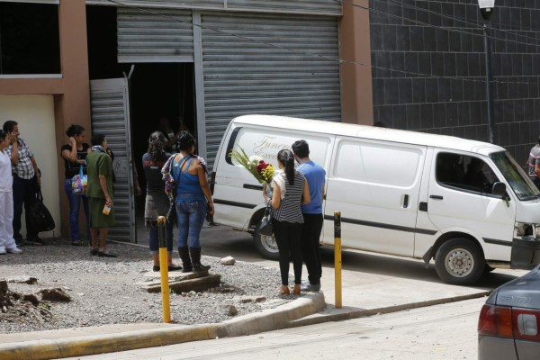 Lo matan cuando regresaba de enterrar a su tío