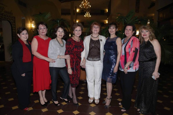 Fiesta Internacional dedicada al día del amor