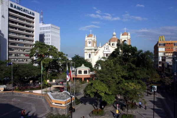 Ingreso de humedad provocará lluvias esta tarde en Honduras