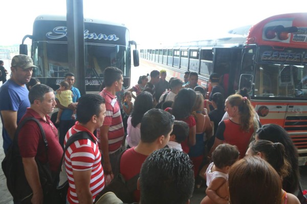 Varias empresas de transporte interurbano no trabajarán hoy