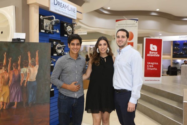 Exposición de pinturas en Ferretería Monterroso