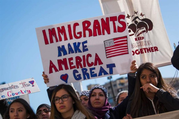 EEUU: Demócratas exigen a Trump no separar a las familias inmigrantes