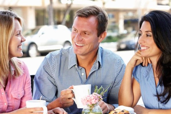 Entérate porqué las mujeres hablan más que los hombres